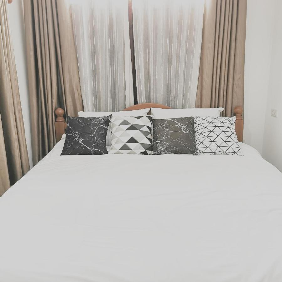 Stay Here Hostel Chiang Mai Esterno foto