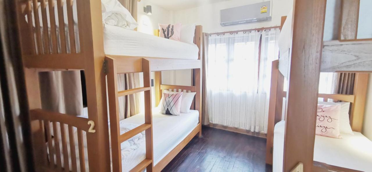 Stay Here Hostel Chiang Mai Esterno foto